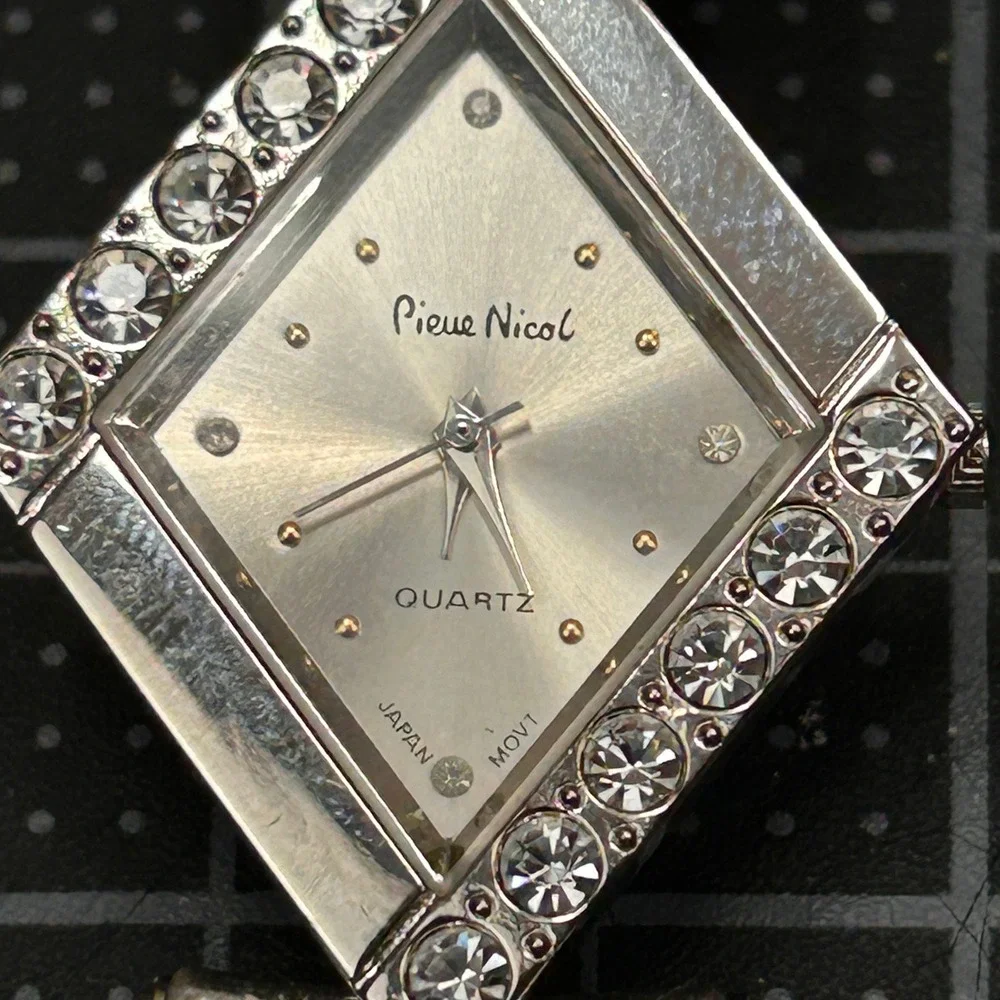 Pierre Nicol Womens Diamond Shape Rhinestone Silver Quartz Watch Leather‎ Strap